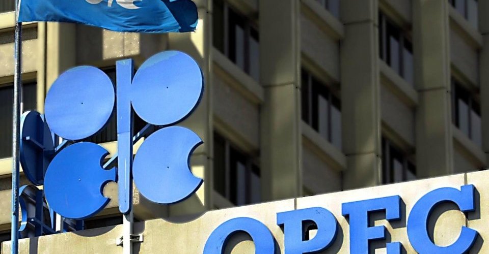 OPEC'in Petrol Üretimi Mayıs Ayında Azaldı...